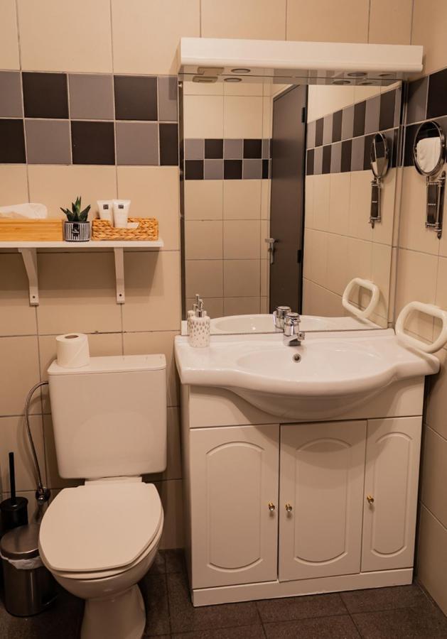 Guesthouse De Wissen Дилзен-Стоккем Экстерьер фото